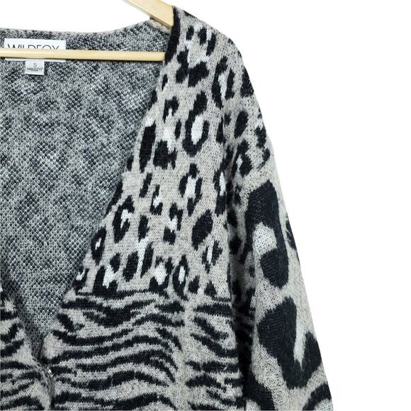Wildfox Cardigan Small Leopard Zebra Animal Print Black Gray Oversized Cozy - Picture 3 of 8